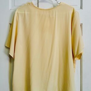 Yellow shell blouse